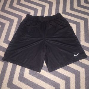 Nike black gym/basketball athletic shorts